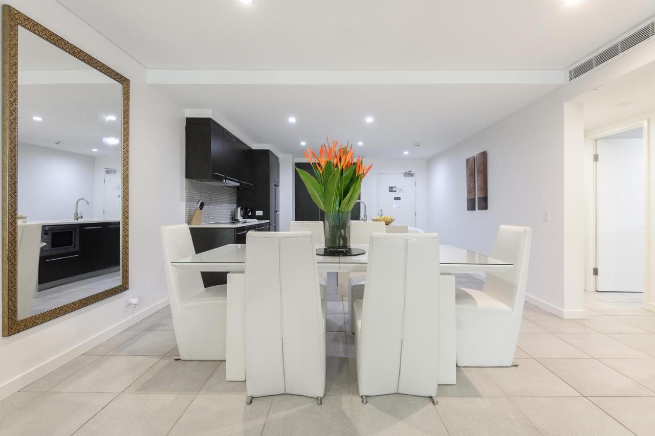 Port Douglas Private Apartments In Temple Экстерьер фото